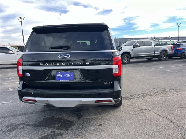Used 2024 Ford Expedition Max XLT image 4