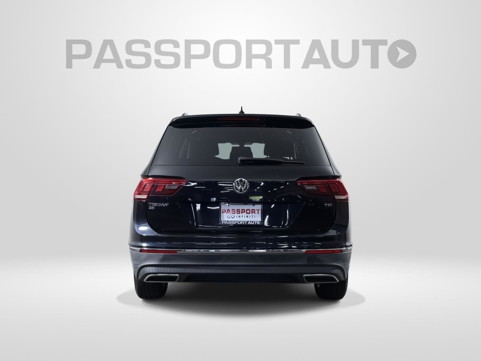 Used 2018 Volkswagen Tiguan SE w/ Panoramic Sunroof Package FWD image 7