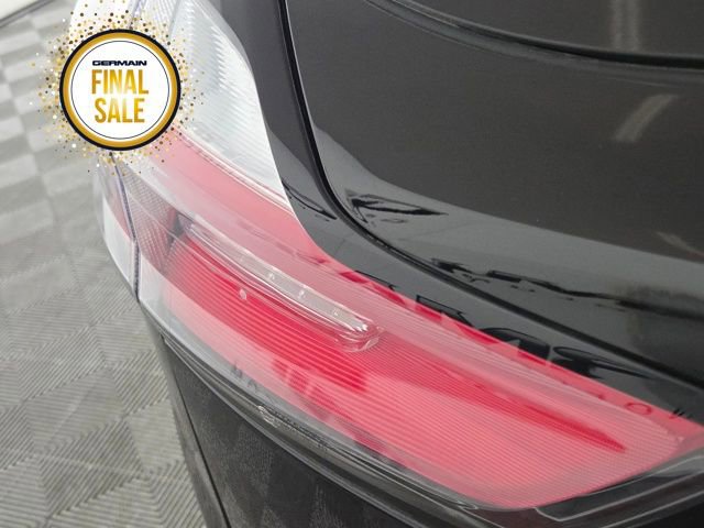 Used 2019 Ford Edge Titanium w/ Cold Weather Package image 13