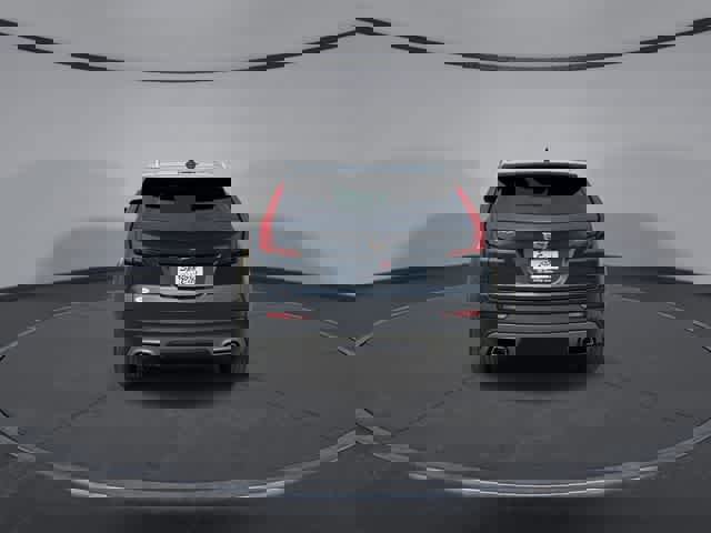 Used 2021 Cadillac XT4 Premium Luxury w/ Driver Awareness Package image 7