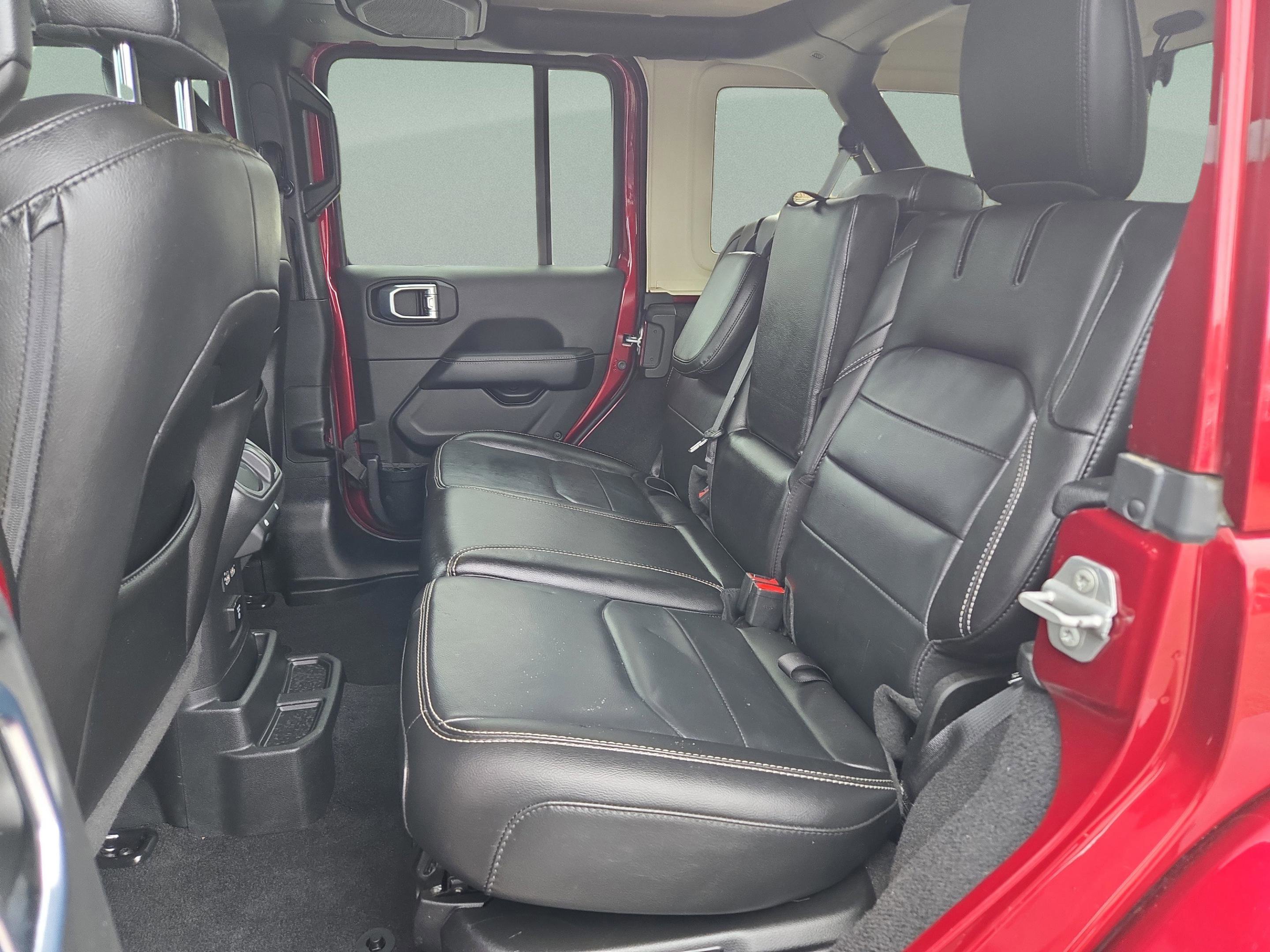 Used 2021 Jeep Wrangler Unlimited Sahara w/ Cold Weather Group image 20