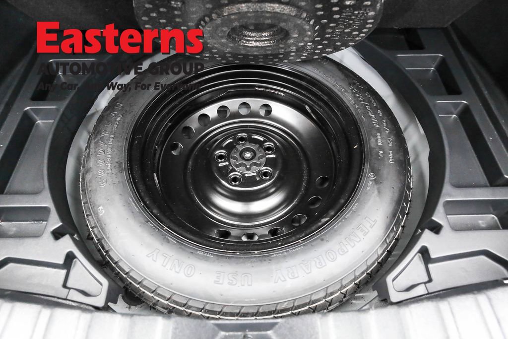 Used 2024 Toyota Corolla Cross LE image 21