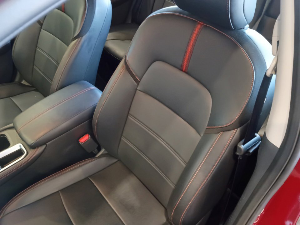 Used 2024 Nissan Sentra SR w/ SR Premium Package FWD image 9