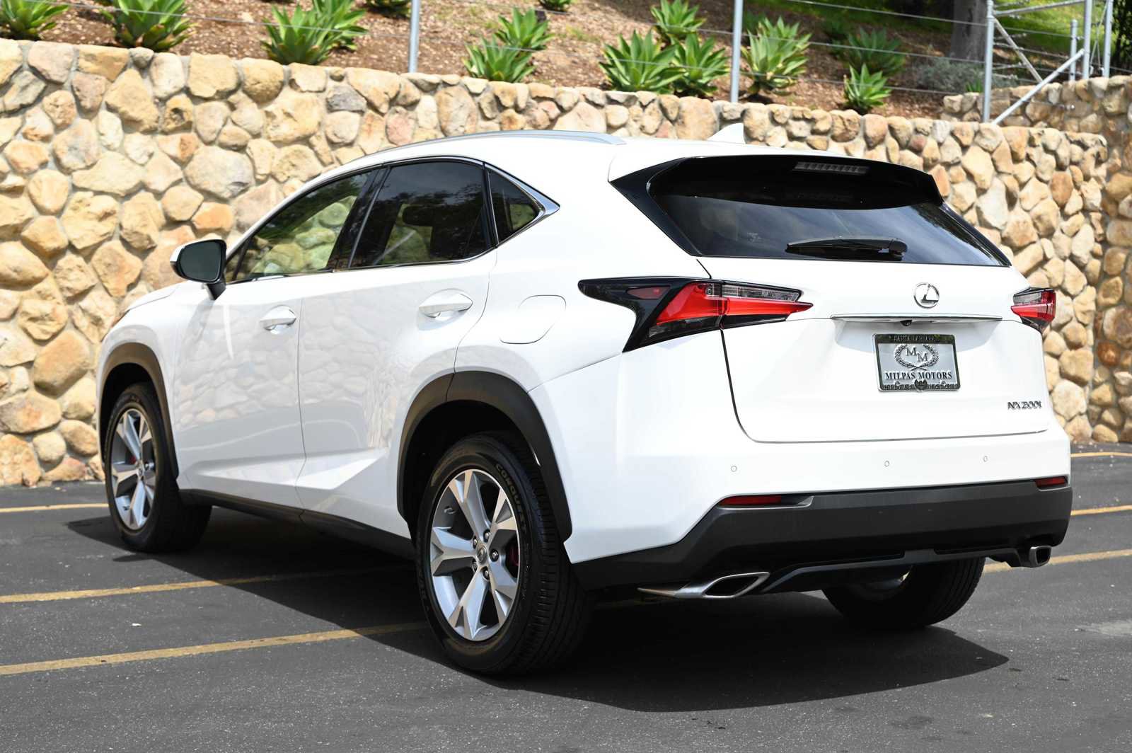 Used 2017 Lexus NX 200t AWD w/ Premium Package image 5