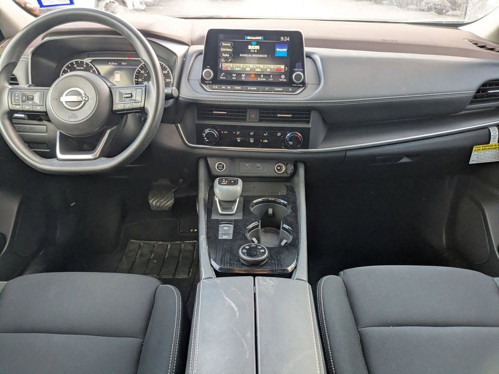 Used 2023 Nissan Rogue S image 15
