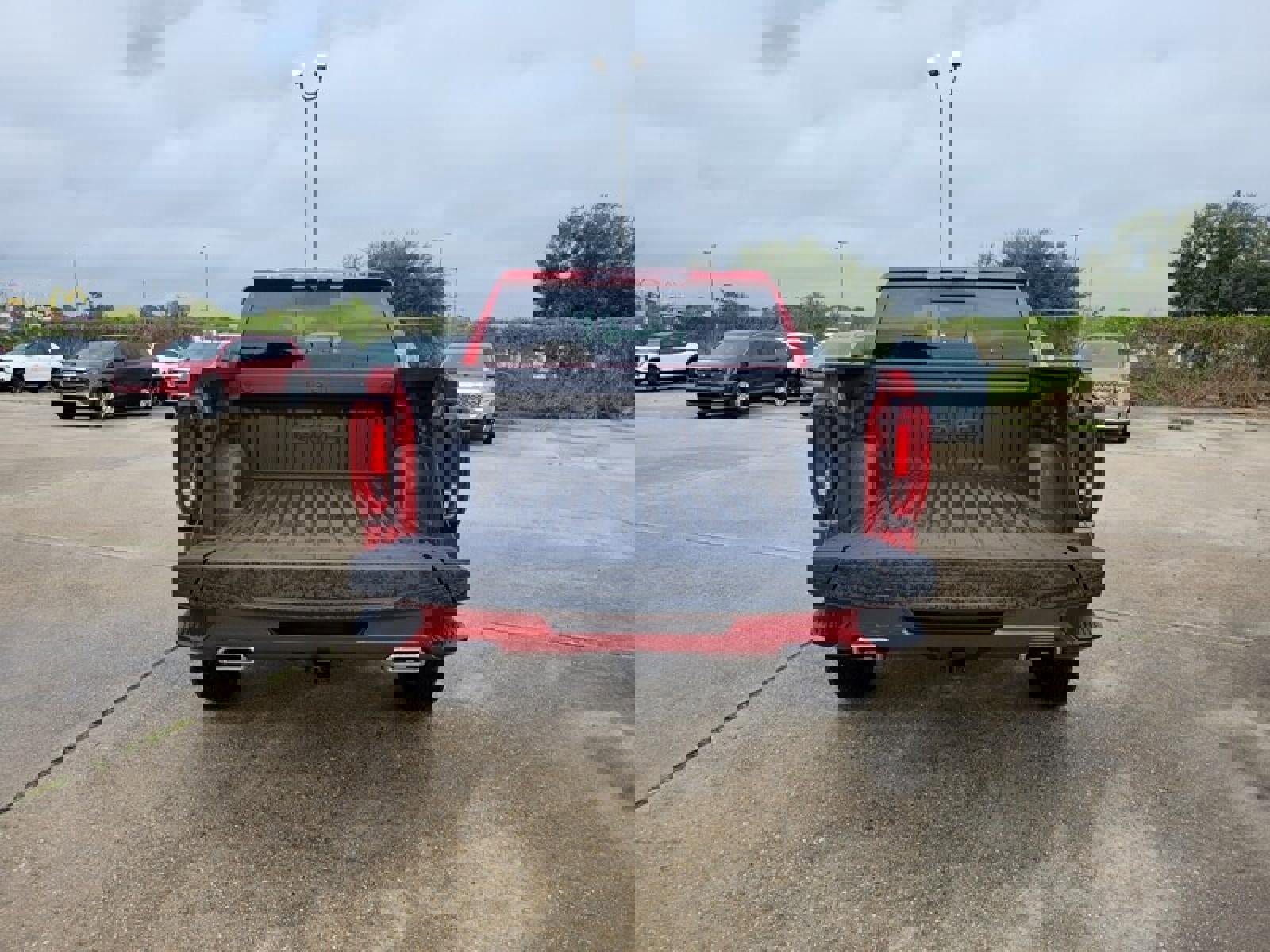 New 2026 GMC Sierra 1500 AT4 w/ AT4 Premium Package image 7