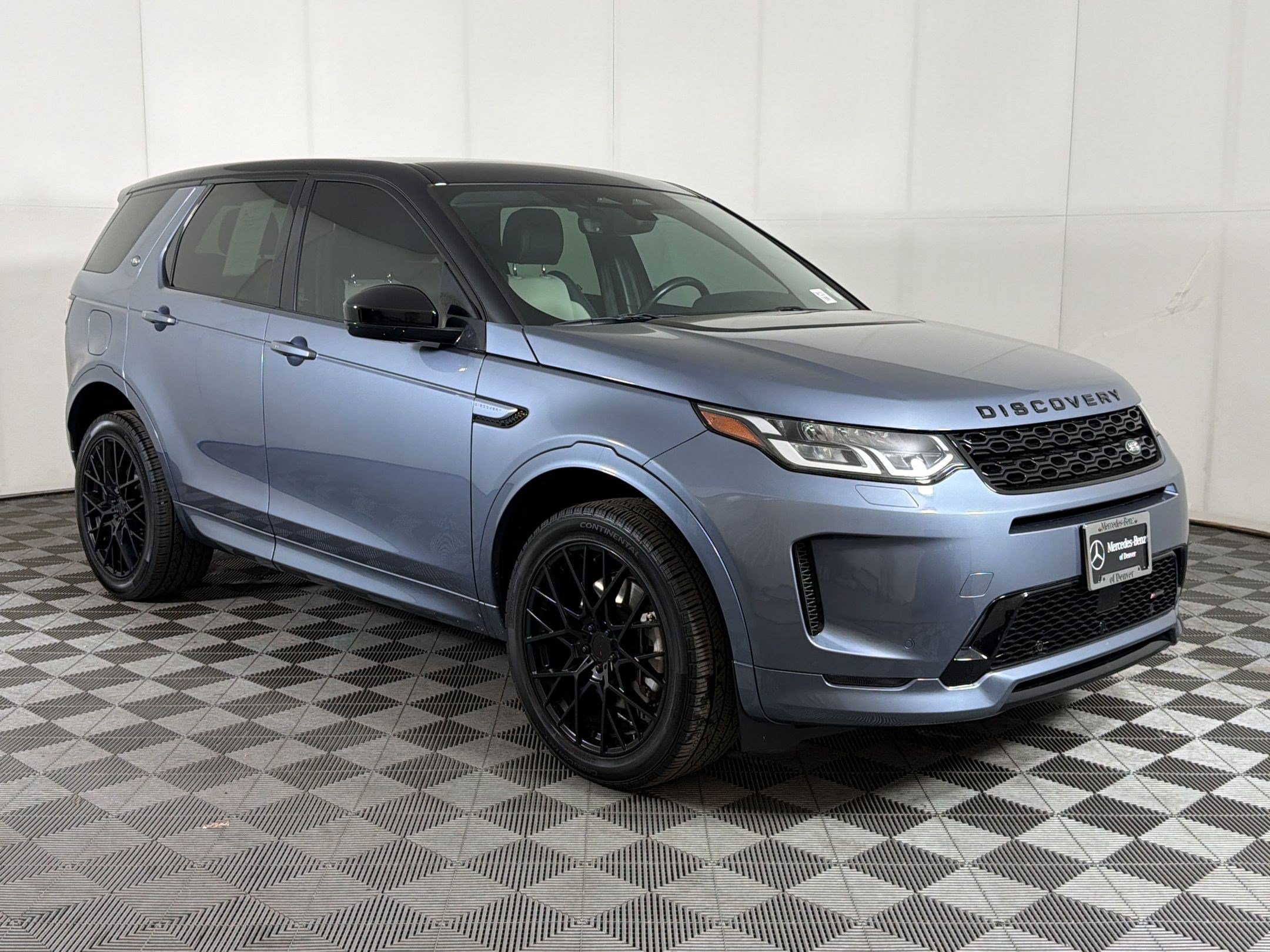 Used 2022 Land Rover Discovery Sport S R-Dynamic AWD/4WD image 7