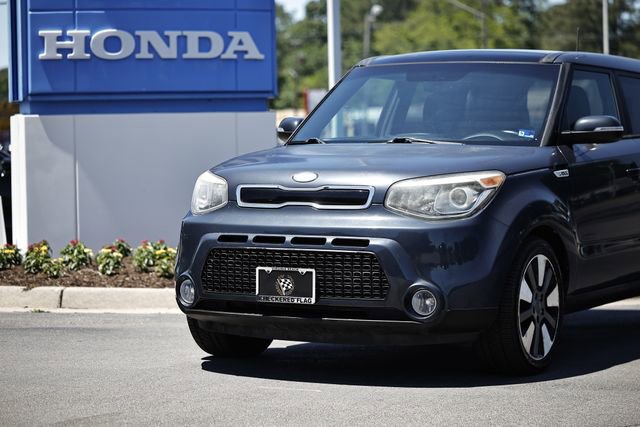 Used 2014 Kia Soul ! w/ Sun & Sound Package FWD image 2