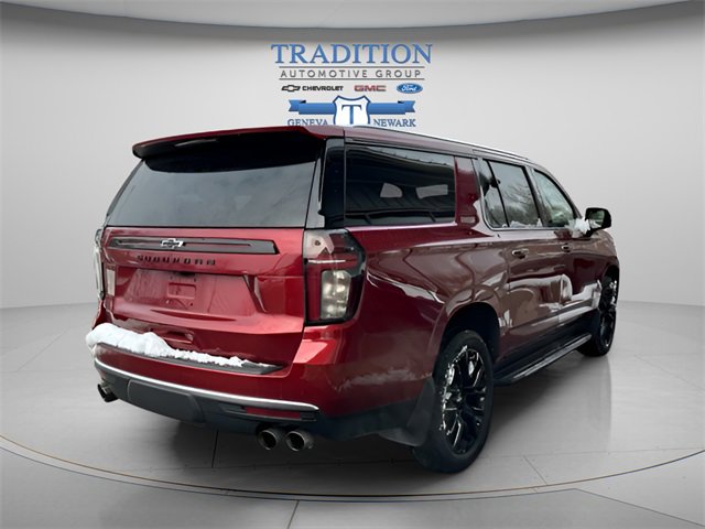 Used 2022 Chevrolet Suburban High Country image 5