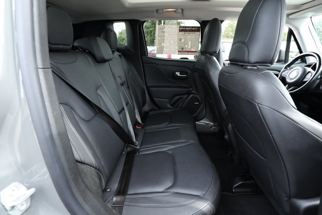 Used 2021 Jeep Renegade Limited w/ Sun & Sound Group AWD/4WD image 31