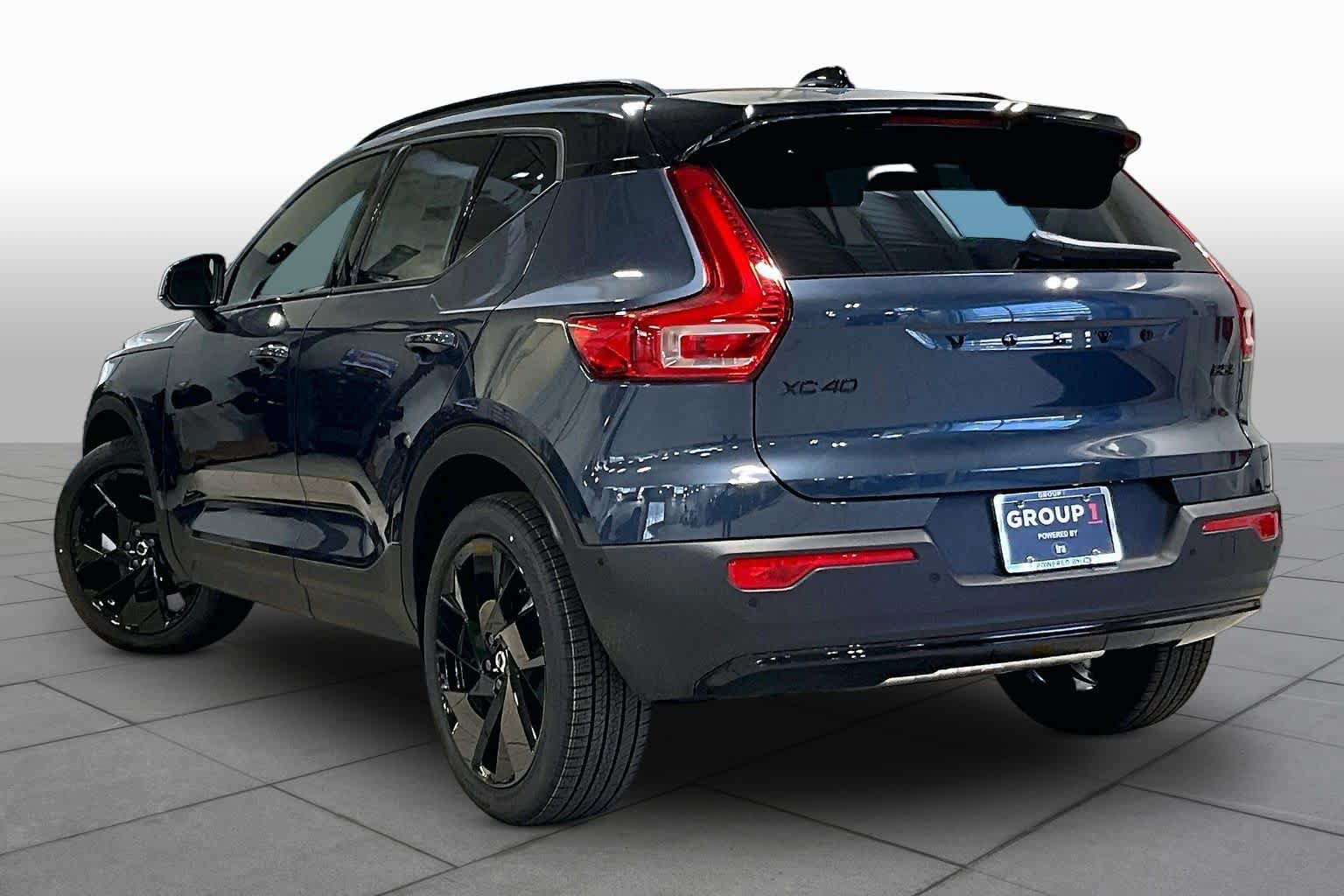 New 2026 Volvo XC40 B5 Ultra w/ Protection Package Premier AWD/4WD image 3