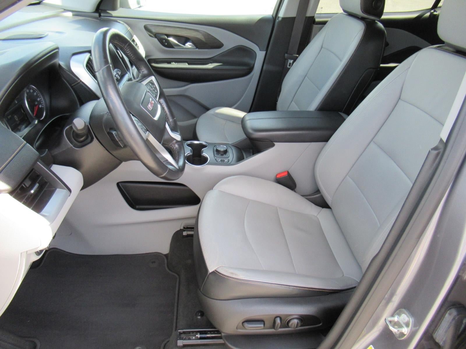 Used 2018 GMC Terrain SLT w/ Preferred Package FWD image 16