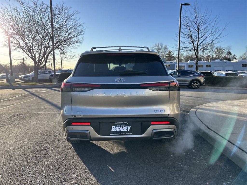 Certified 2024 INFINITI QX60 Sensory w/ Vision Package image 7