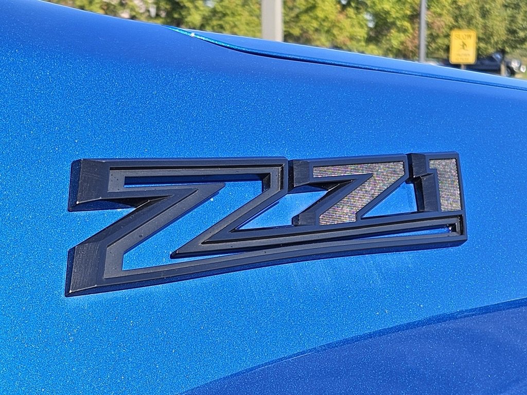 Used 2023 Chevrolet Silverado 1500 RST w/ Z71 Off-Road Package image 8