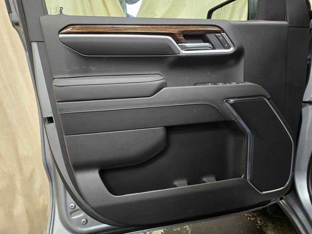 New 2026 GMC Sierra 1500 SLE image 9