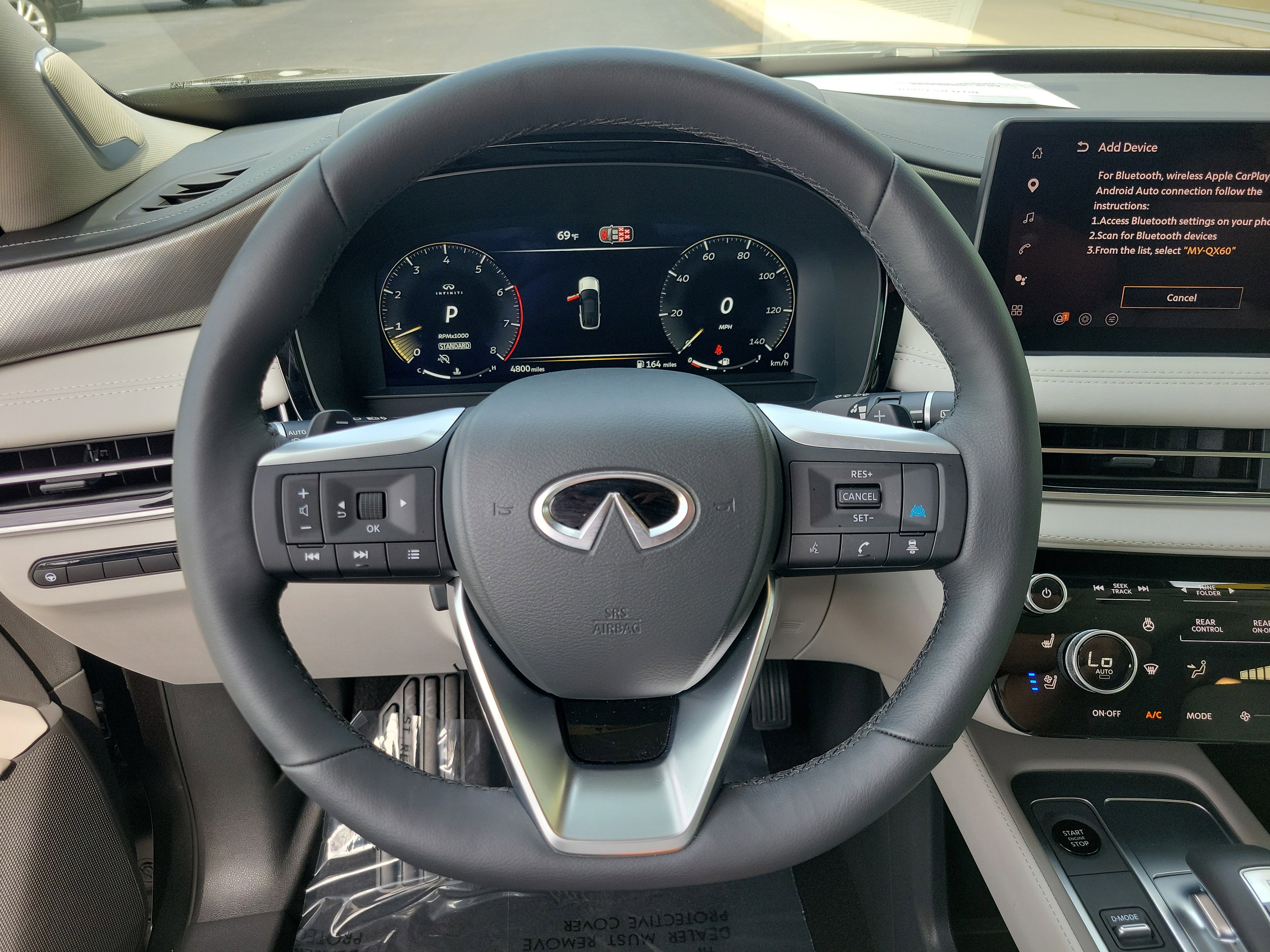 Certified 2026 INFINITI QX60 Luxe w/ Family Package FWD image 31