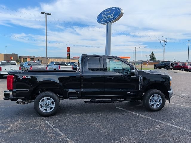 New 2026 Ford F250 XLT w/ Snow Plow Prep Package AWD/4WD image 8