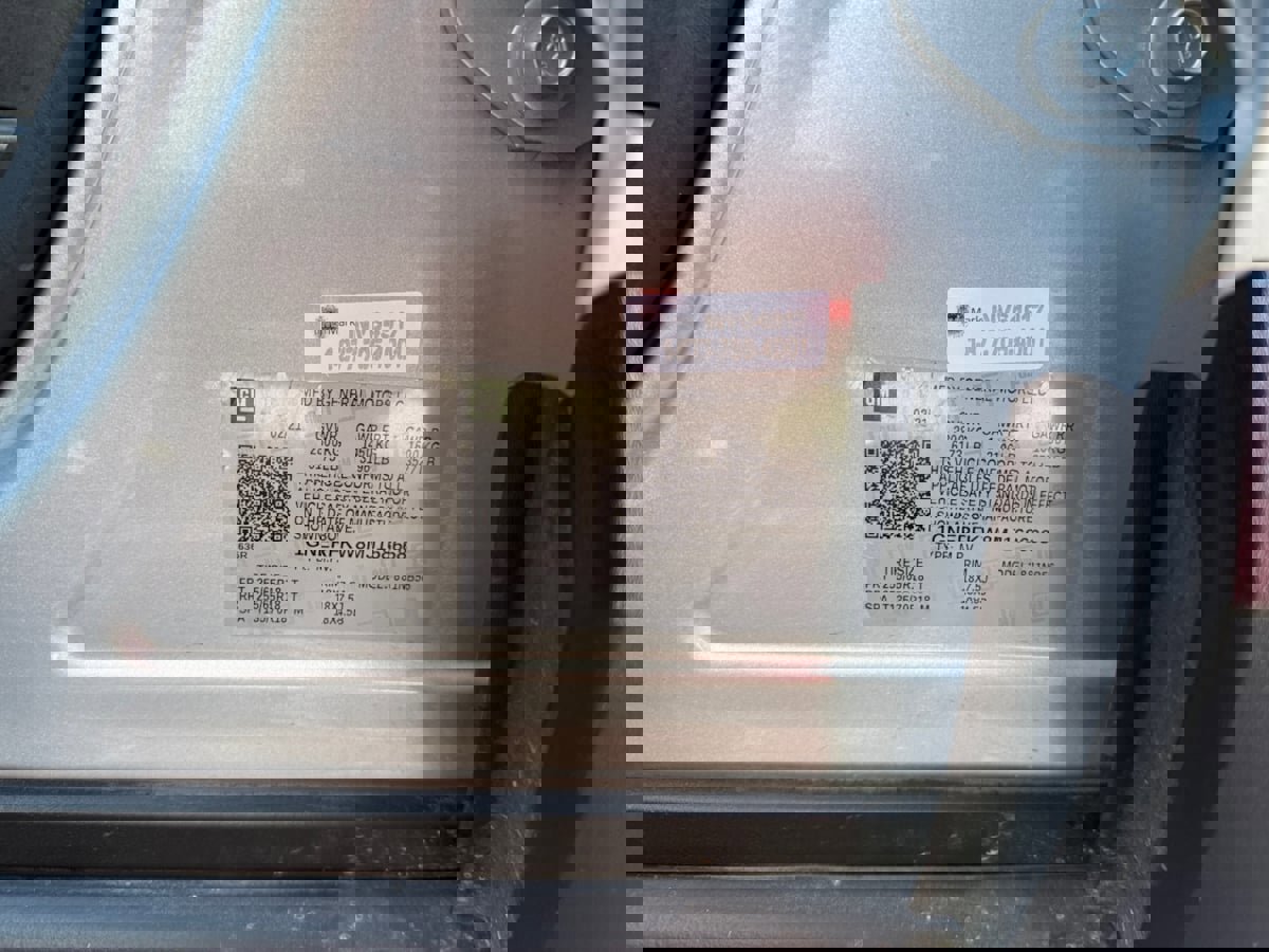 Used 2021 Chevrolet Traverse LS w/ LPO, Floor Liner Package image 21