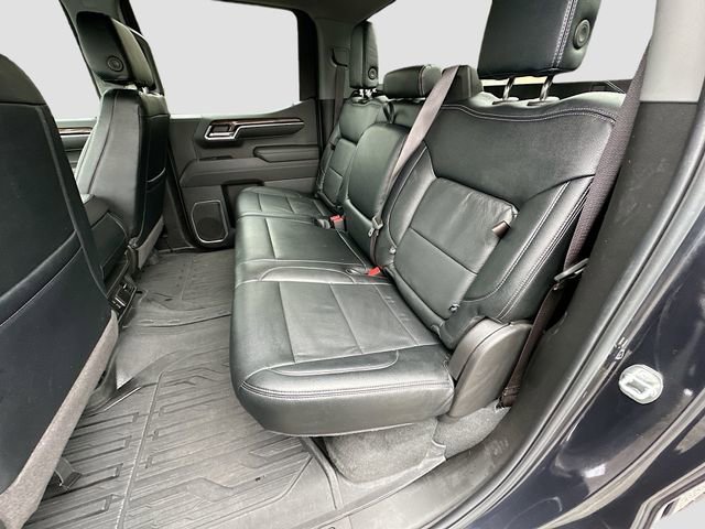 Used 2023 GMC Sierra 1500 Elevation w/ LPO, Elevation Black Package AWD/4WD image 26