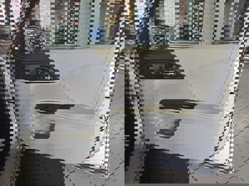 Used 2013 Honda Accord EX-L image 12