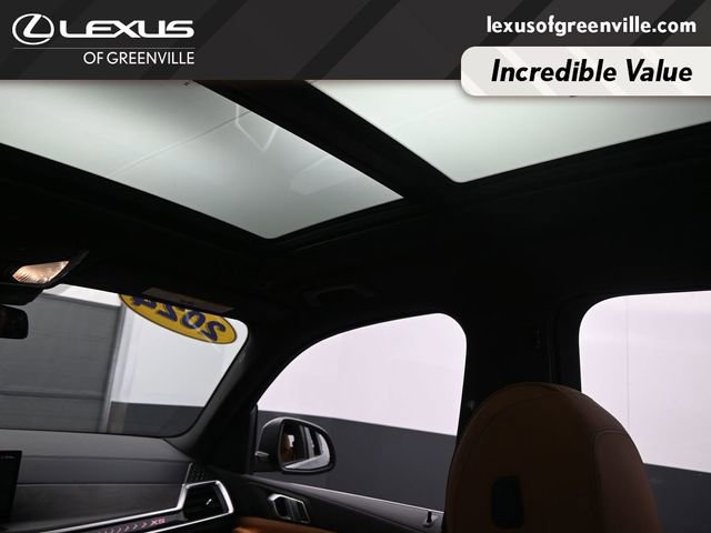 Used 2024 BMW X5 xDrive40i w/ Parking Assistance Package image 25