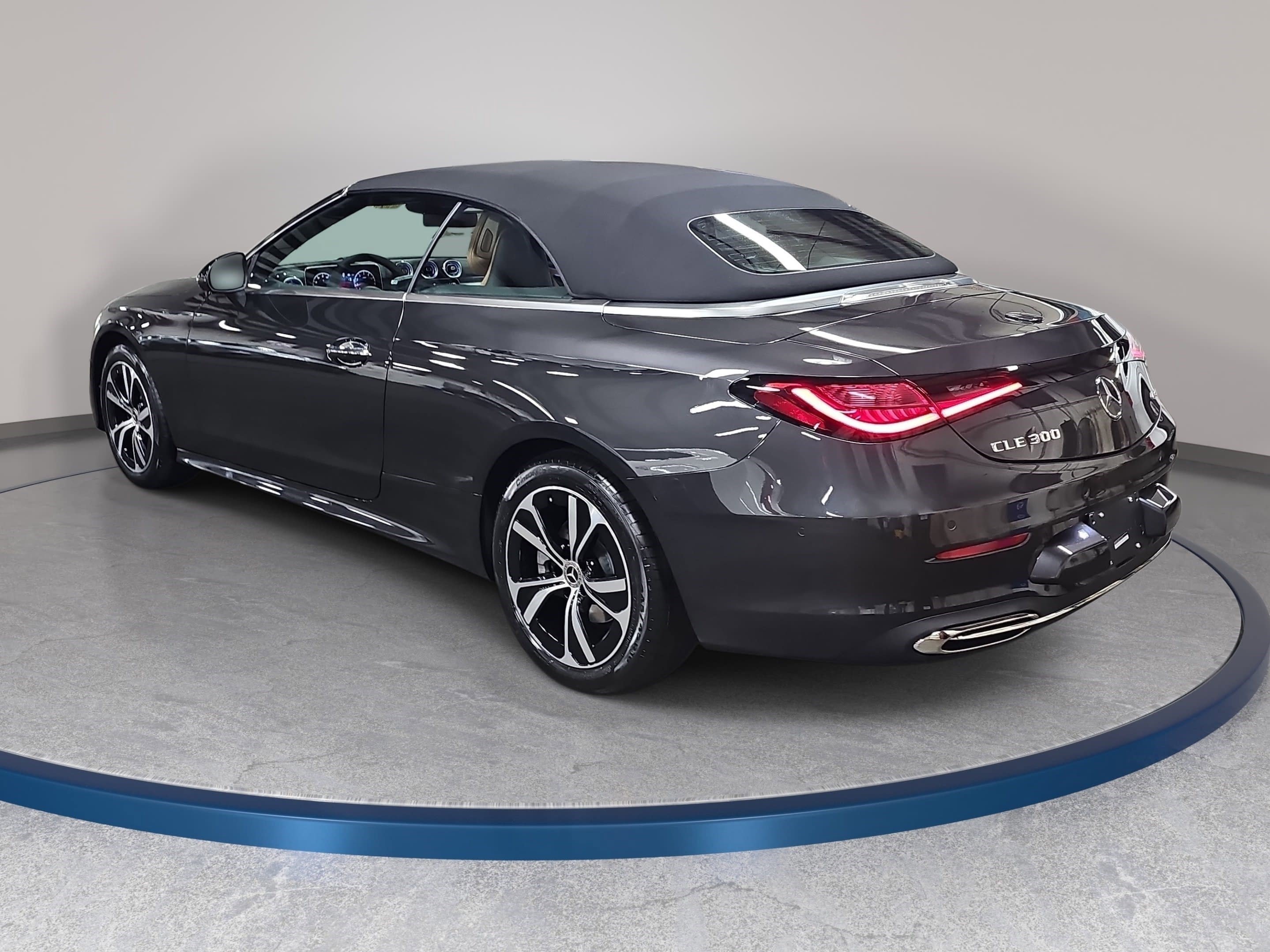 New 2026 Mercedes-Benz CLE 300 4MATIC Cabriolet image 7
