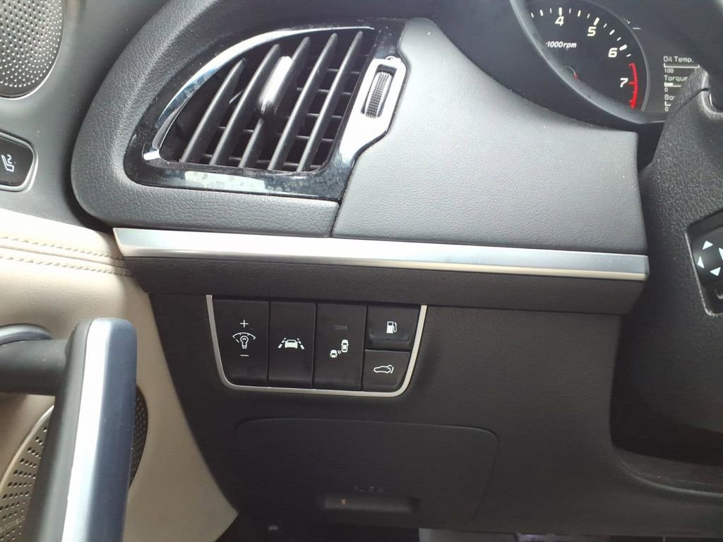 Used 2018 Kia Stinger GT2 w/ Paint Protection Package image 15