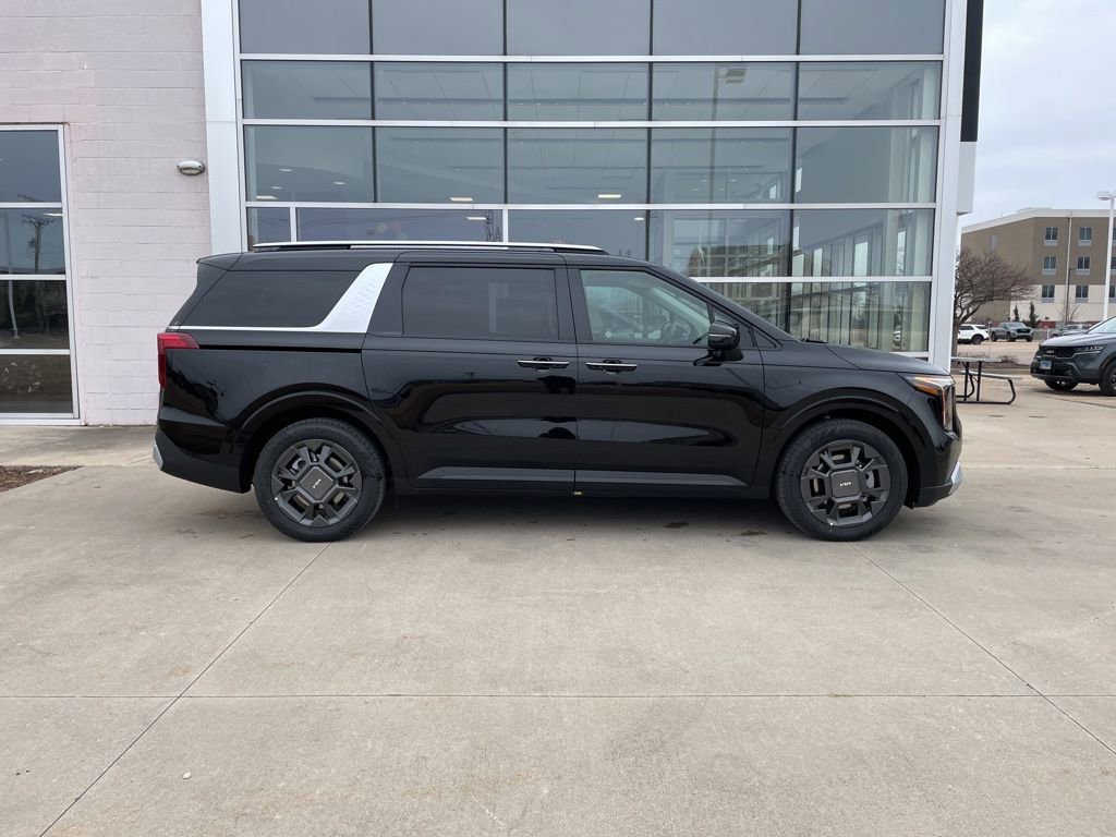 New 2026 Kia Carnival EX image 4