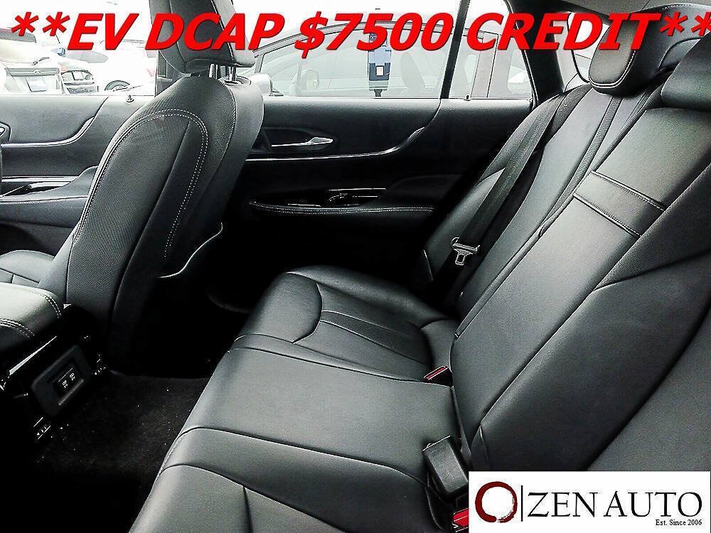 Used 2021 Toyota Mirai w/ Advanced Technology Package RWD image 9