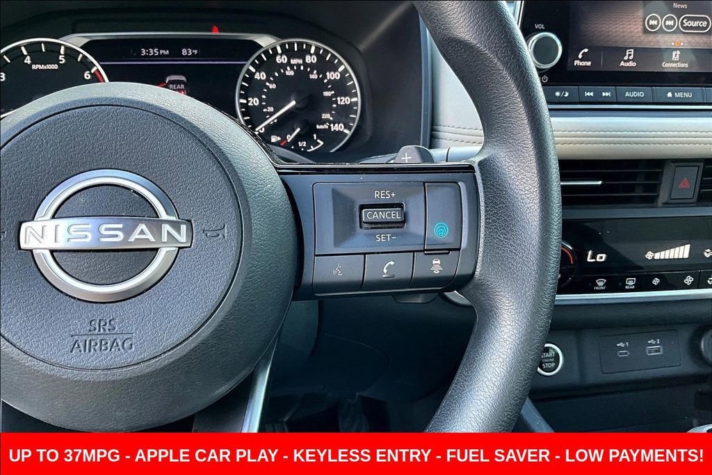 Used 2023 Nissan Rogue SV image 12