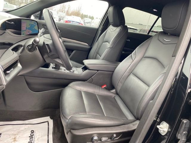 Certified 2025 Cadillac XT4 Premium Luxury image 12