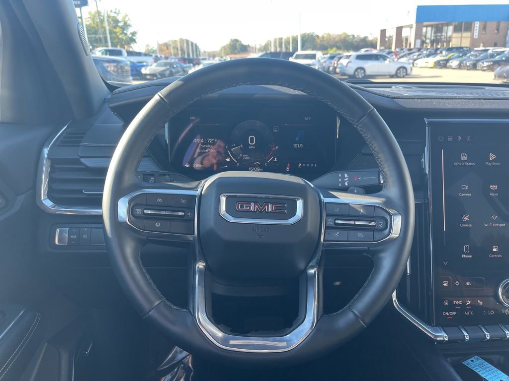 Used 2025 GMC Acadia Elevation FWD image 15