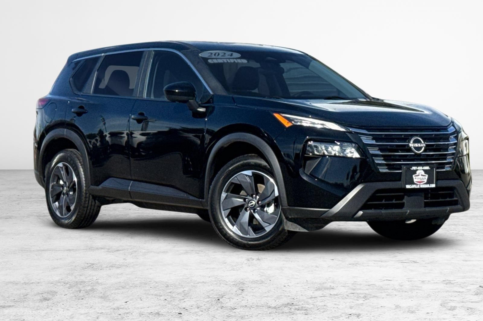 Used 2024 Nissan Rogue SV FWD image 2