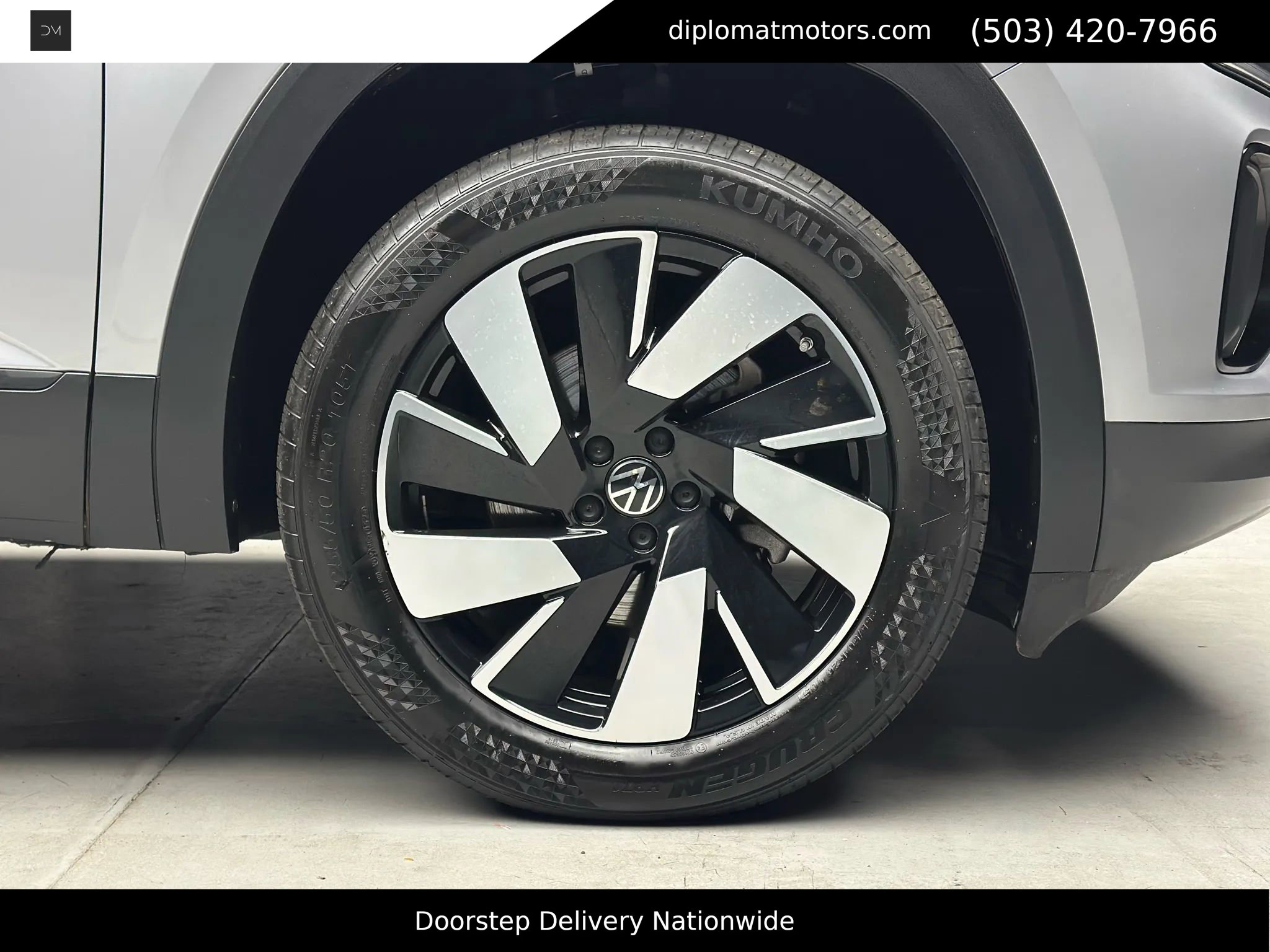 Used 2024 Volkswagen Atlas Cross Sport SE image 41