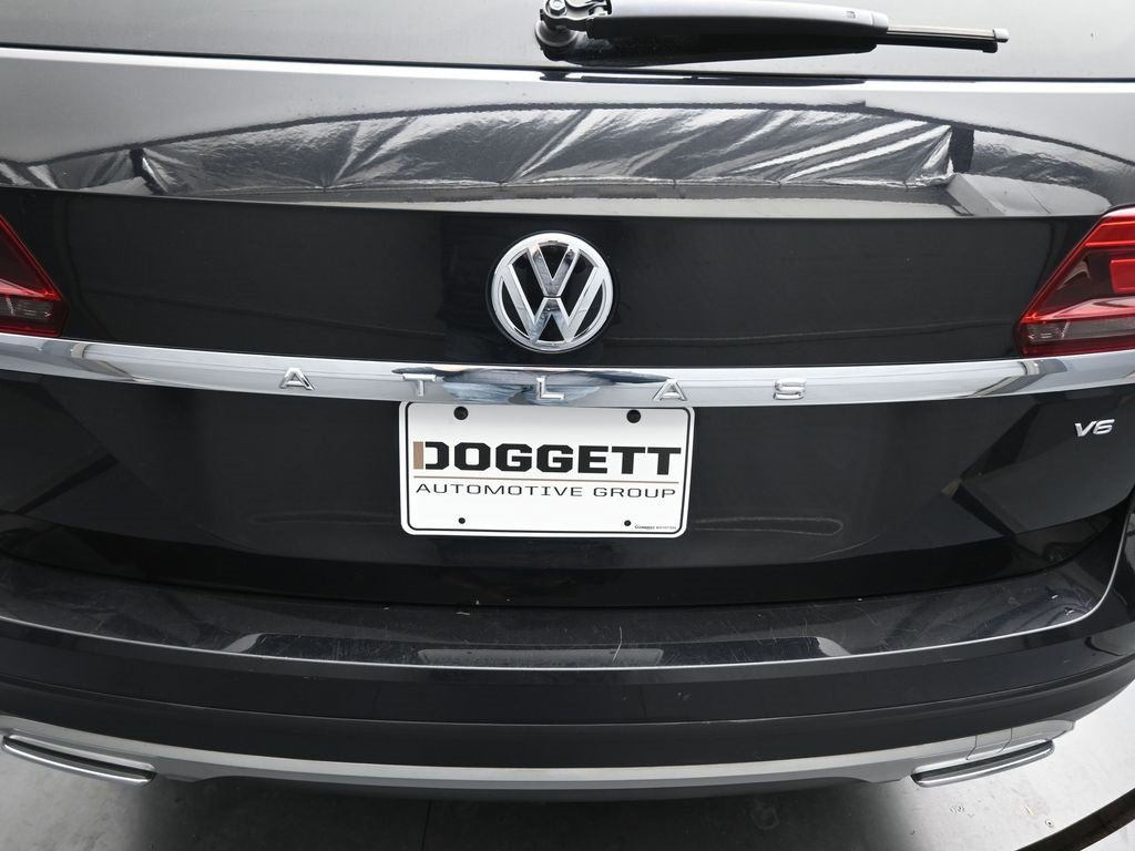 Used 2019 Volkswagen Atlas SE w/ Panoramic Sunroof Package image 12