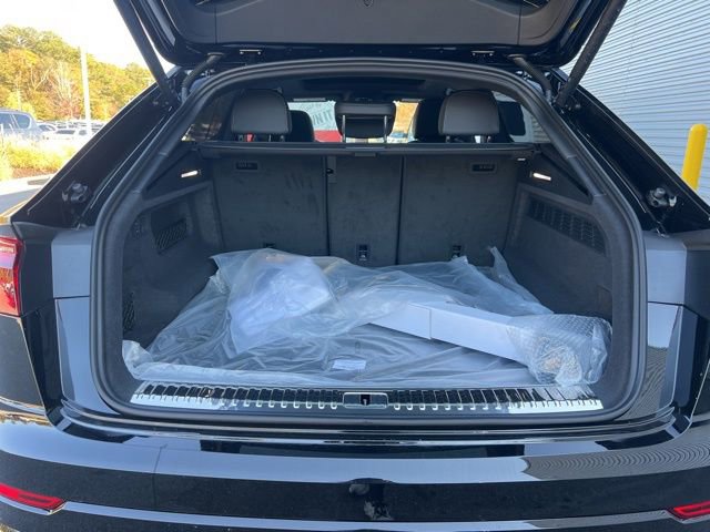 New 2026 Audi Q8 Premium Plus image 33