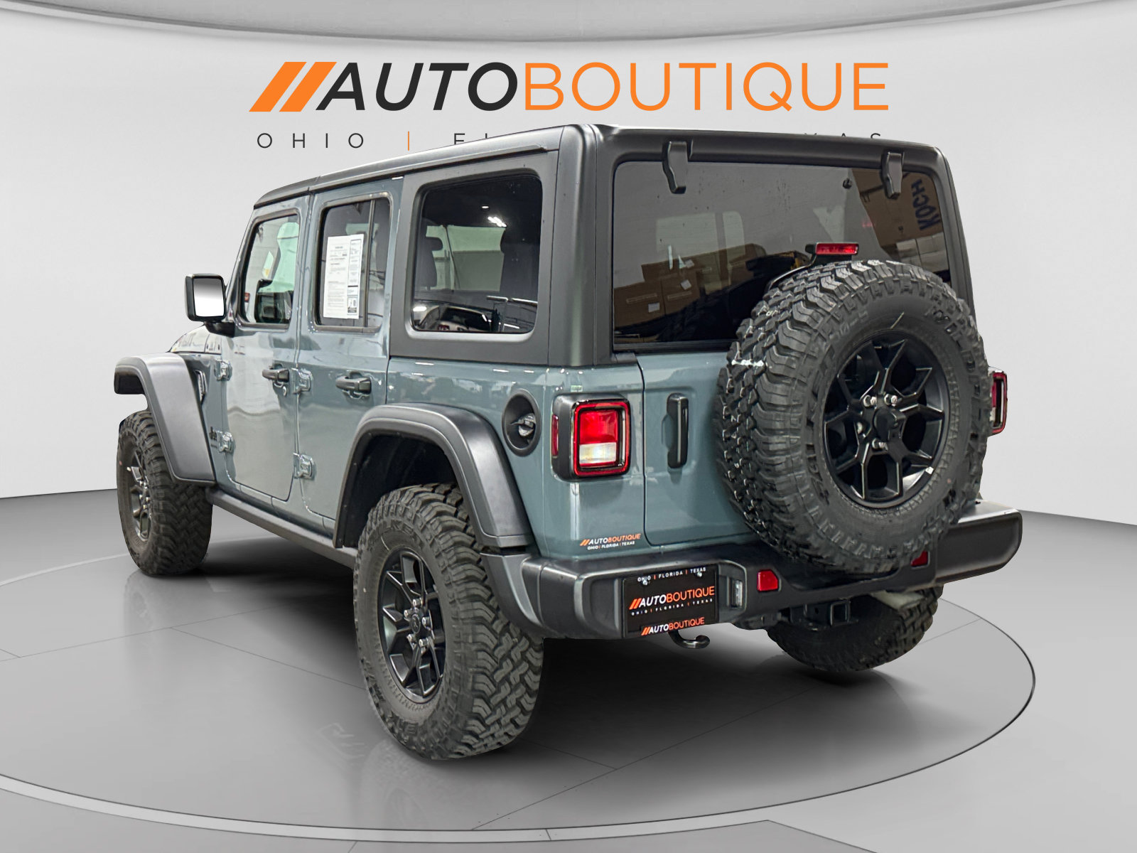 Used 2025 Jeep Wrangler Unlimited Sport AWD/4WD image 3