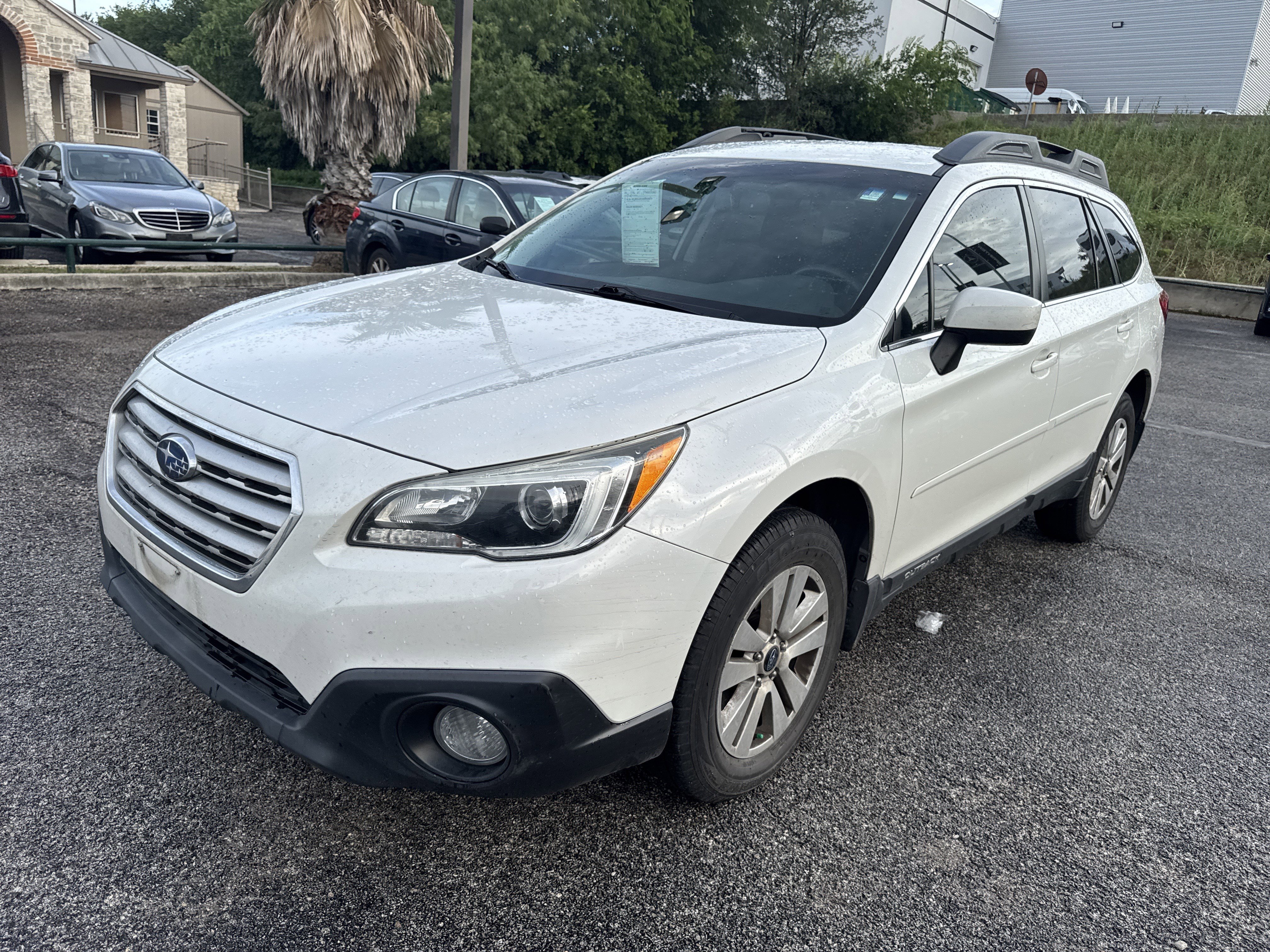 Used 2015 Subaru Outback 2.5i Premium w/ Popular Package #2 AWD/4WD image 7