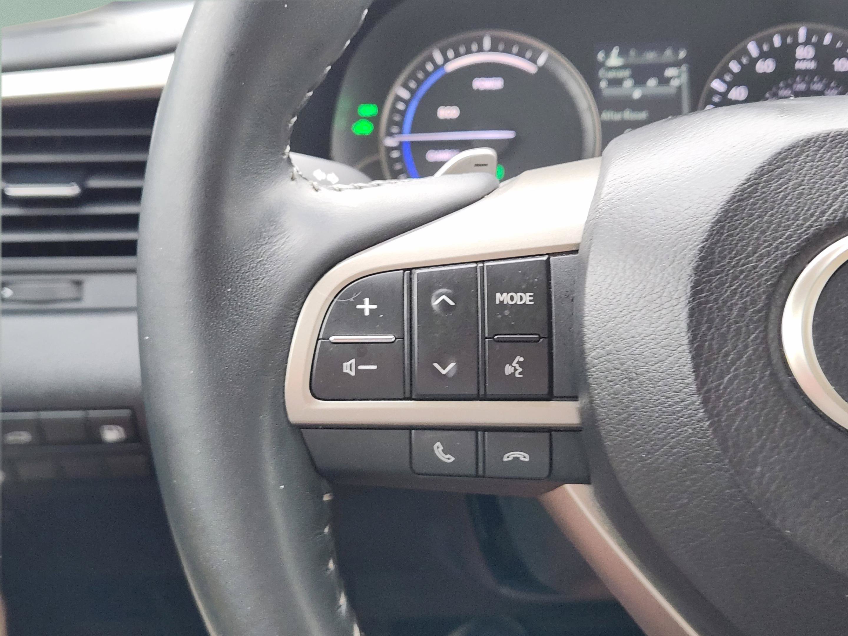 Certified 2021 Lexus RX 450h AWD w/ Premium Package image 10
