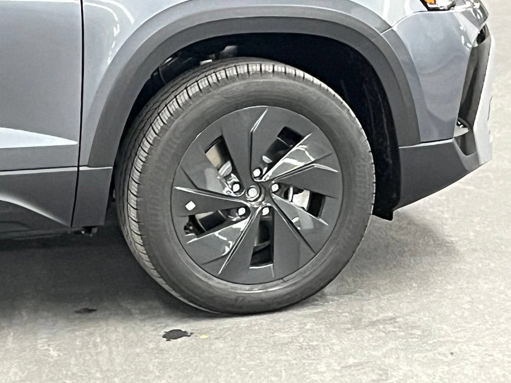 New 2026 Volkswagen Taos S FWD image 35