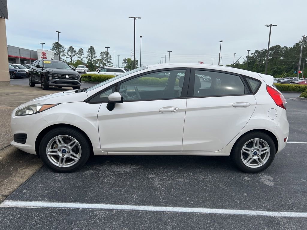 Used 2017 Ford Fiesta SE FWD image 6
