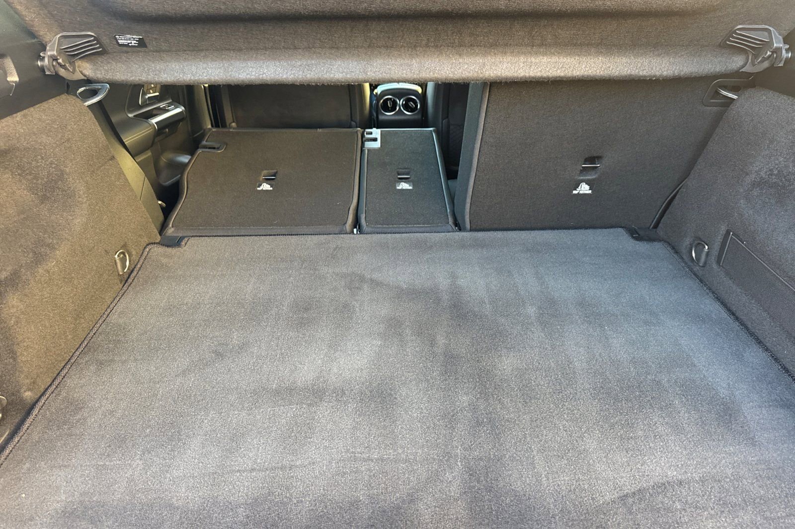 Certified 2022 Mercedes-Benz GLA 250 image 36