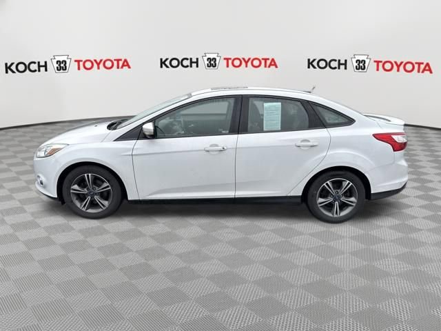 Used 2012 Ford Focus SE image 3
