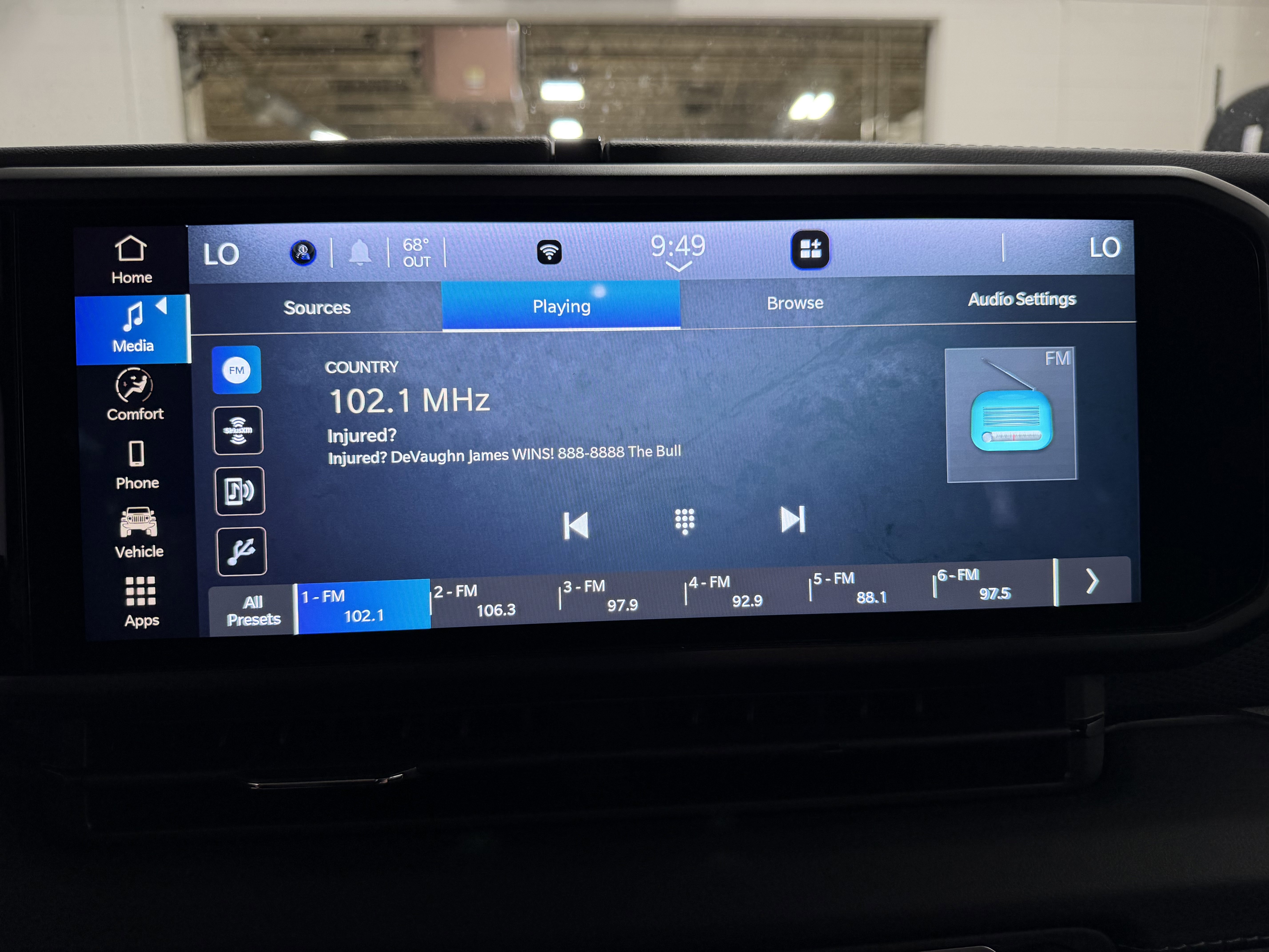 Used 2024 Jeep Wrangler Unlimited Rubicon 4xe image 17