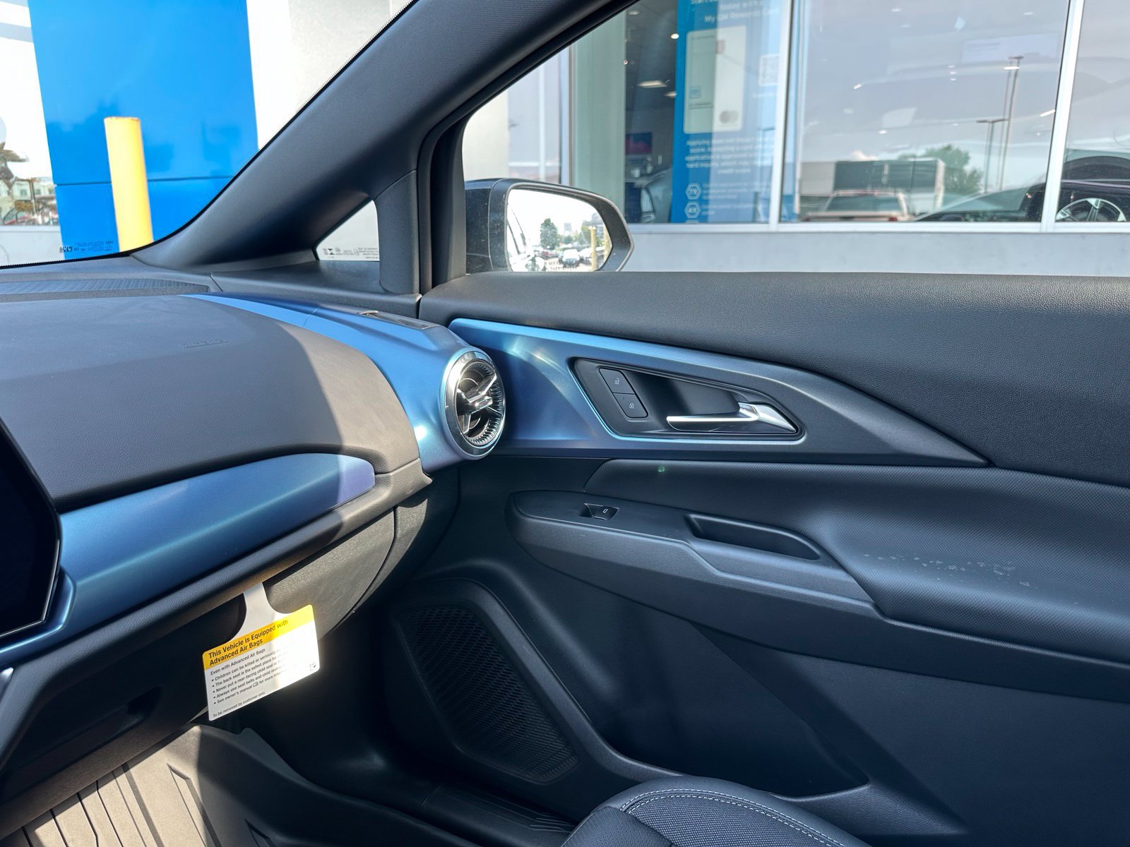 New 2026 Chevrolet Equinox EV LT FWD image 37