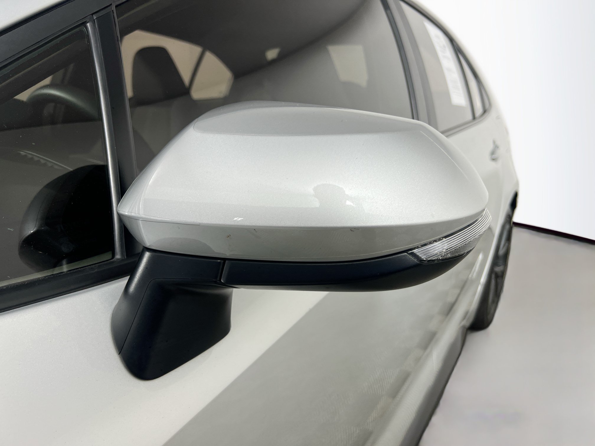 Used 2025 Toyota Corolla SE FWD image 13