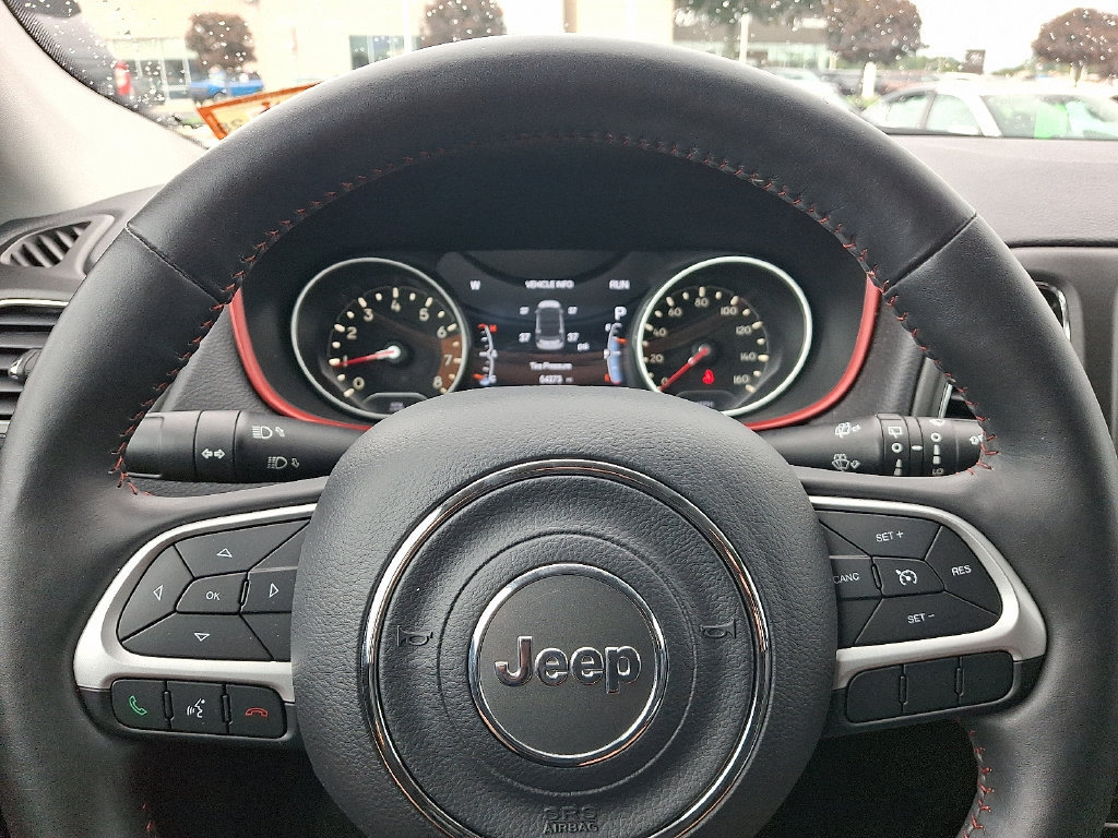 Used 2019 Jeep Compass Trailhawk w/ Cold Weather Group AWD/4WD image 19