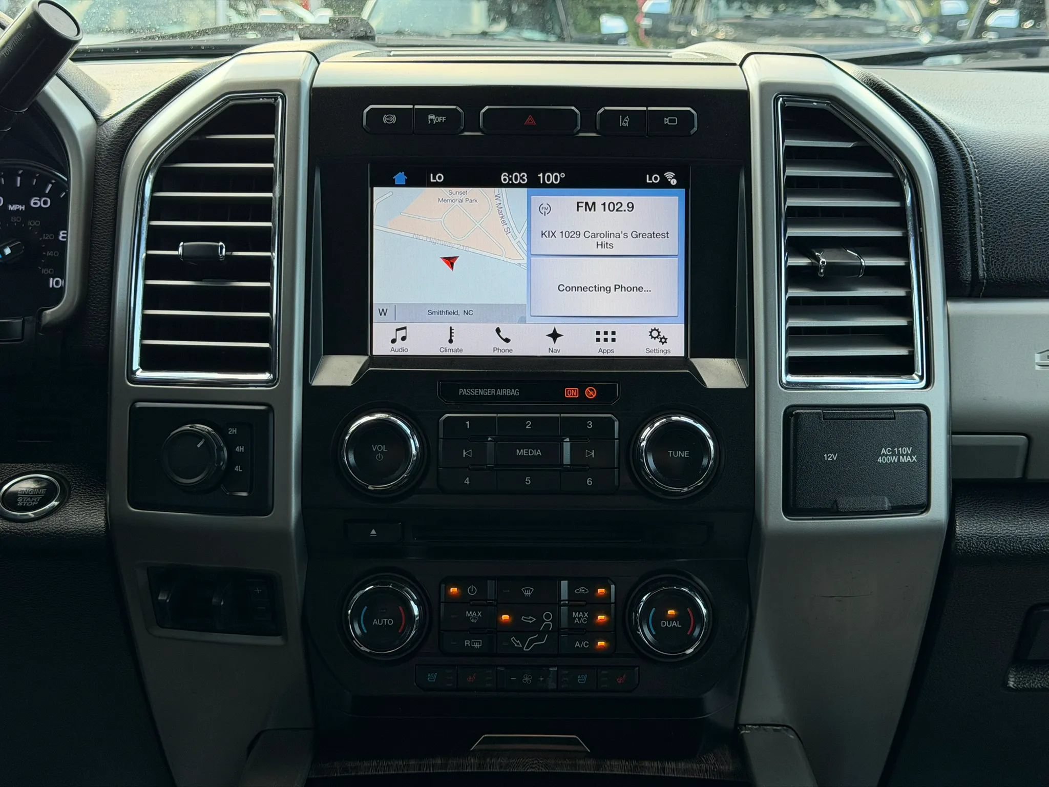Used 2017 Ford F450 Lariat w/ Lariat Ultimate Package AWD/4WD image 33