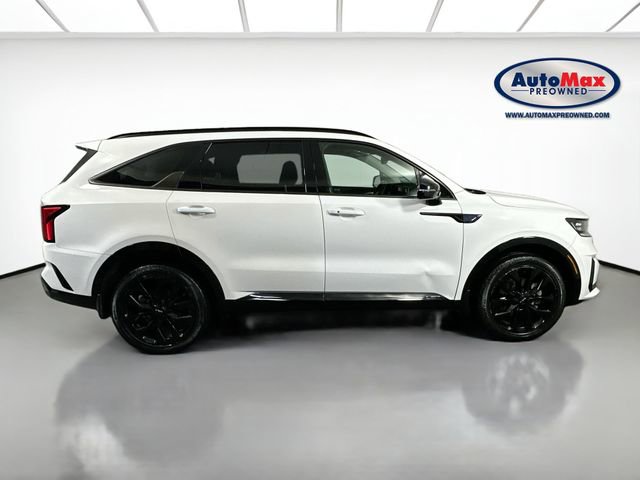 Used 2023 Kia Sorento SX AWD/4WD image 10