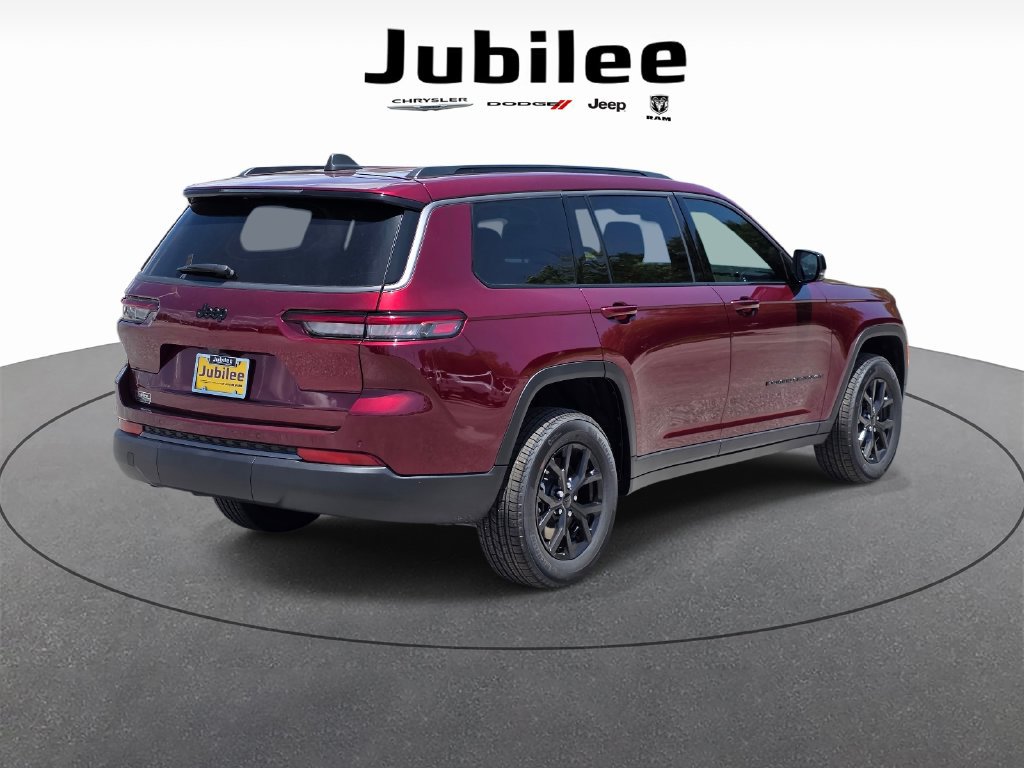 New 2026 Jeep Grand Cherokee L 2WD image 5